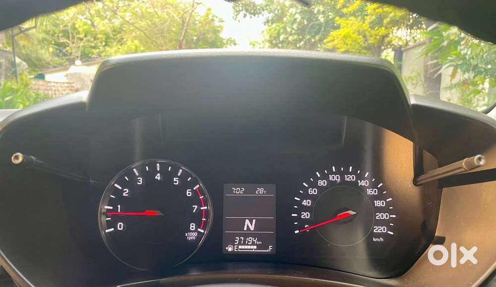 Maruti Suzuki Swift Vxi Optional, 2025, Petrol