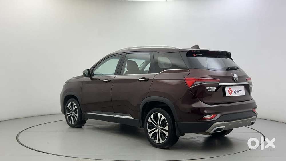 Mg Hector Plus 1.5 Sharp Turbo Cvt 6 Str, 2021, Petrol