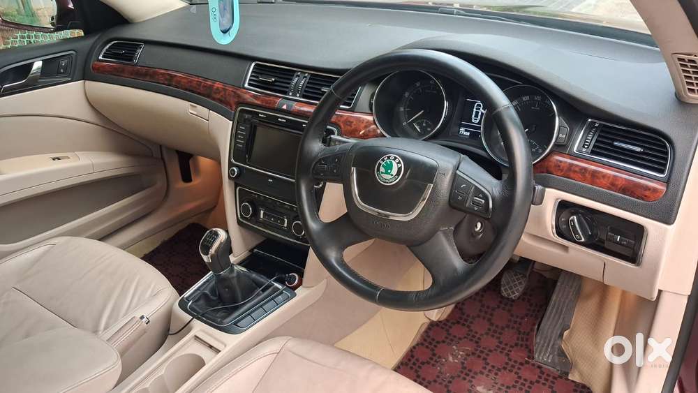 Skoda Superb 2.0 Elegance Tdi Cr, 2011, Petrol