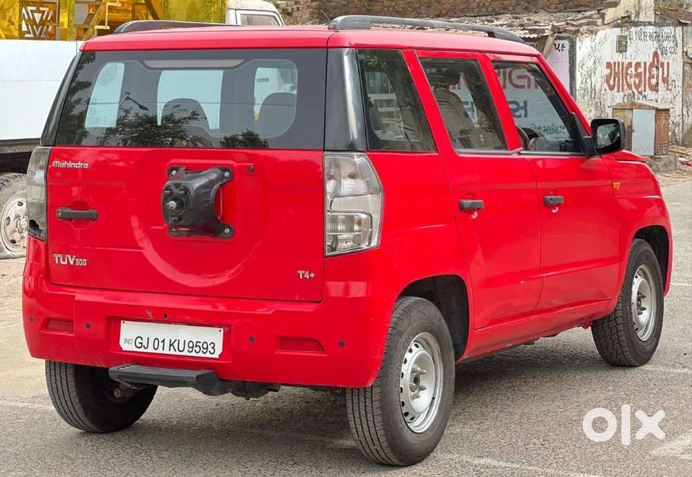 Mahindra Tuv 300 T4 Plus, 2019, Diesel