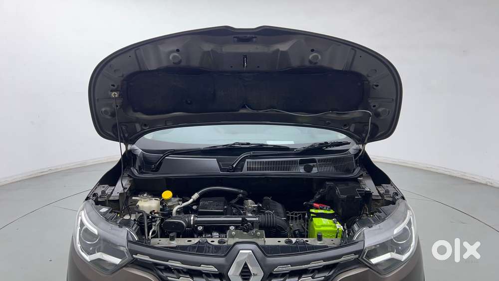 Renault Triber Rxt, 2023, Petrol