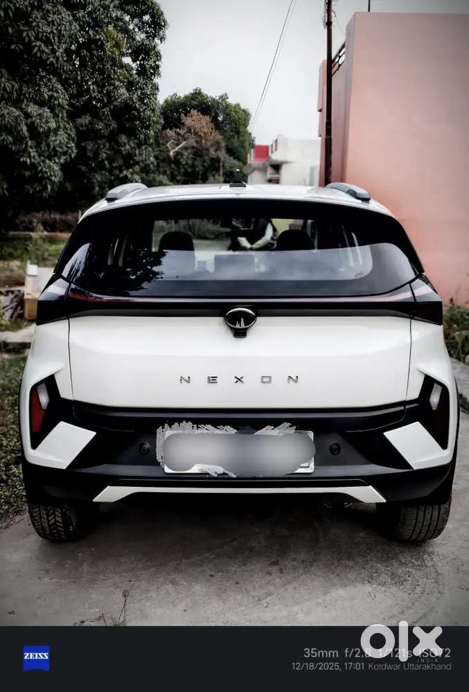 Tata Nexon Pure Plus Sunroof Petrol Manual 2025 Variant