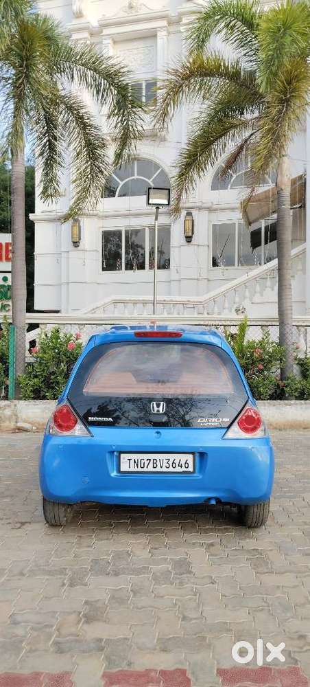 Honda Brio V Automatic, 2013, Petrol