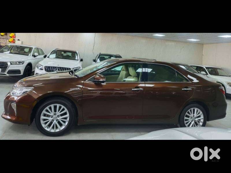Toyota Camry Hybrid 2.5, 2018, Petrol