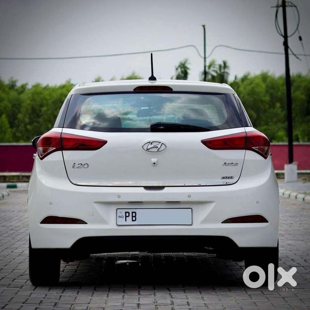 Hyundai I20 Asta Petrol 2016