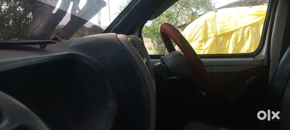 Good Condition,well,7 Seater Petrol Cng