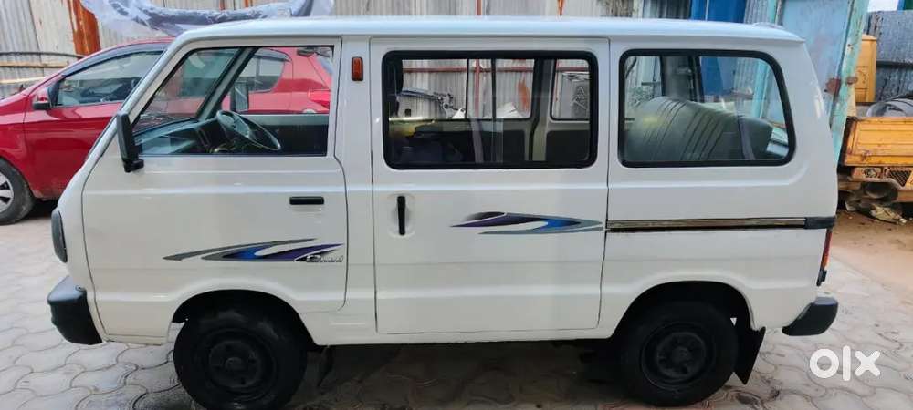 Maruti Omni White Petrol Owner Driven