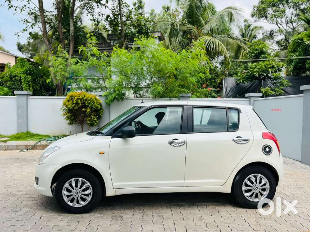 Maruti Suzuki Swift Vxi Bsiv, 2008, Petrol