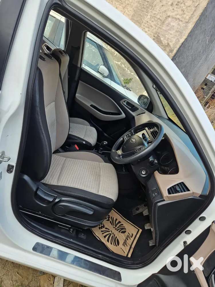 2019 Model I 20
Sports Plus Petrol
2 Owner Car 
46 Hjar Chali