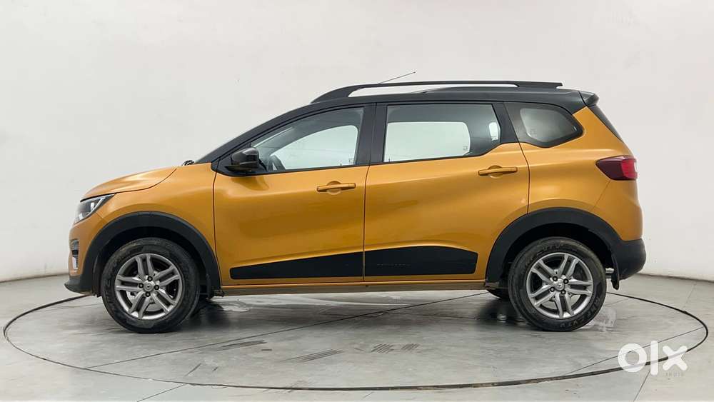 Renault Triber Rxz Easy-r Amt Dual Tone, 2022, Petrol