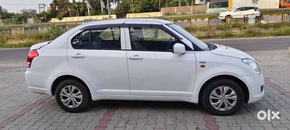 Maruti Suzuki Swift Dzire Ldi Bsiv, 2015, Diesel
