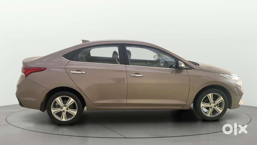 Hyundai Verna 1.6 Sx (o) Vtvt, 2017, Petrol