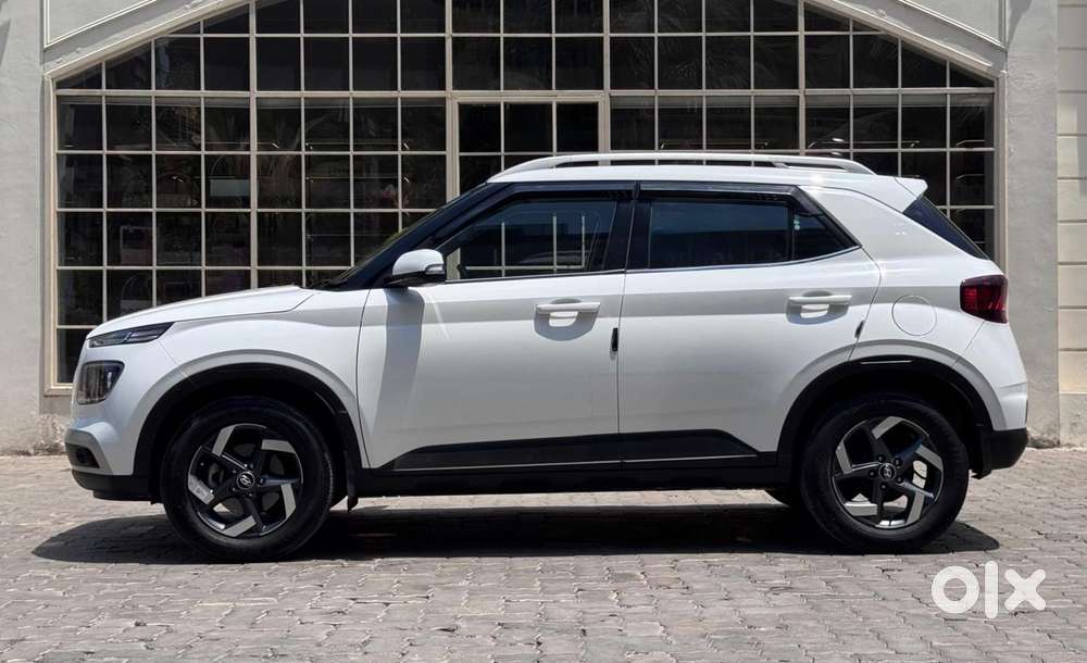 Hyundai Venue, 2020, Petrol