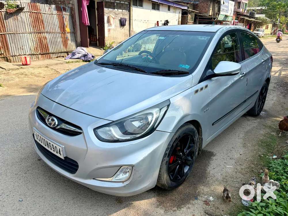 Hyundai Verna 2012 Petrol Well Maintained