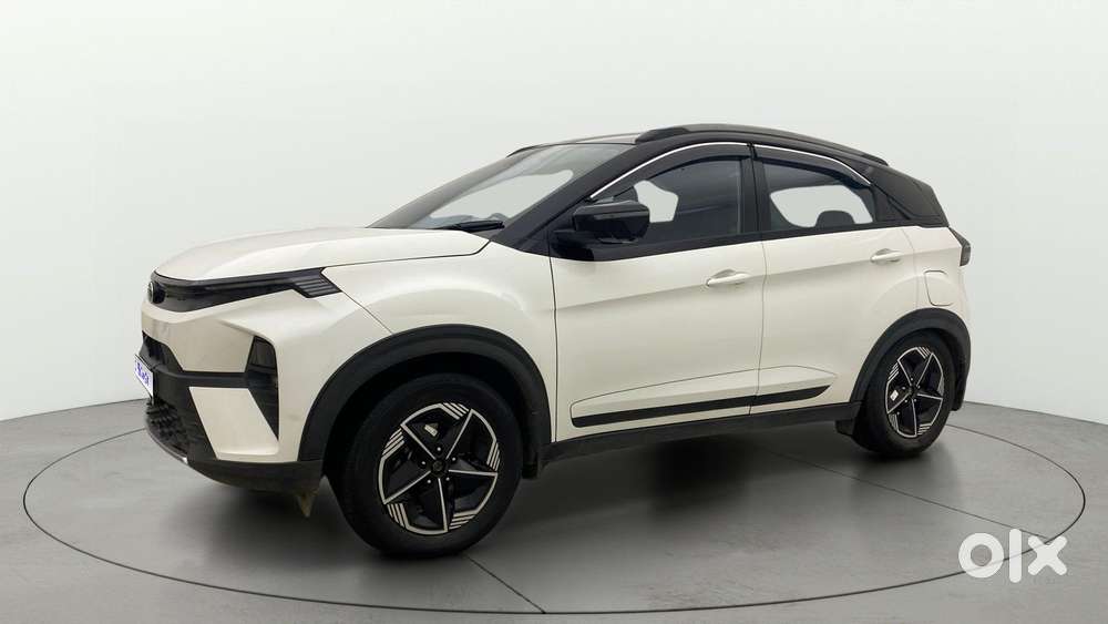 Tata Nexon Fearless S Purple 1.5 Revotorq Diesel 6mt Dual Tone, 2023..