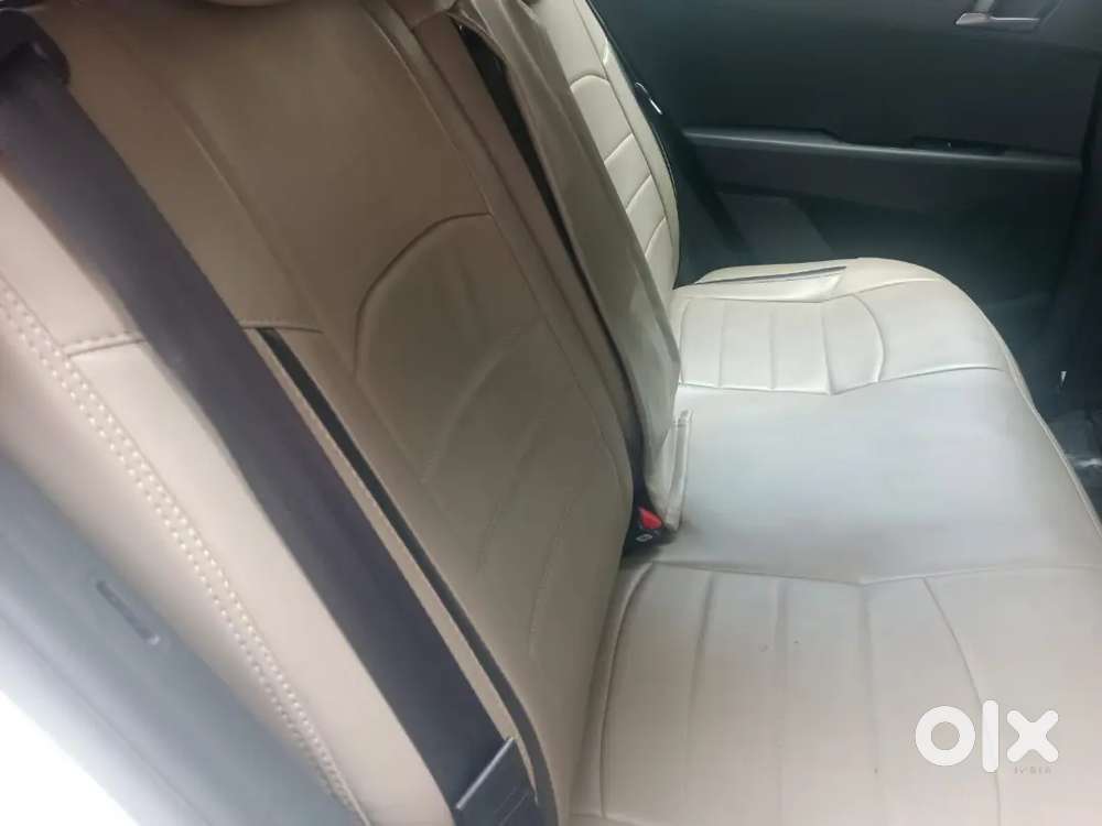 Hyundai Creta Polar White  1.6cc At 2018 Model 91k Driven