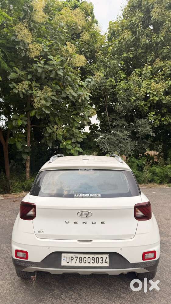 Hyundai Venue Diesel Manual 2021