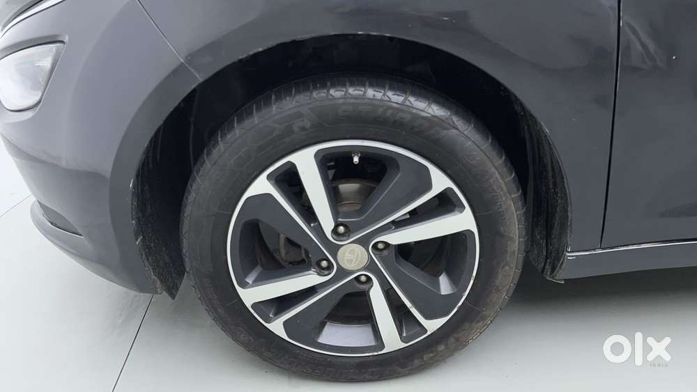 Tata Altroz Xz, 2021, Petrol