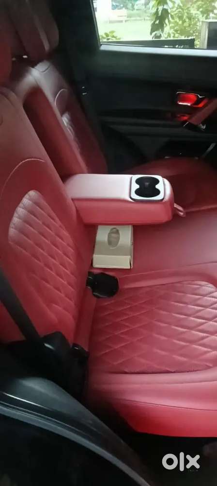 Tata Safari Top Model Dark Red
