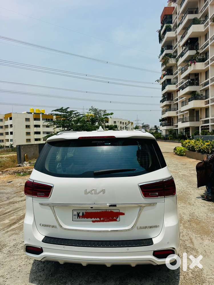Kia Carnival Limousine 2023