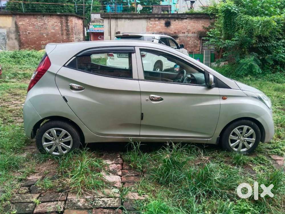 Hyundai Eon Magna +, 2011, Petrol