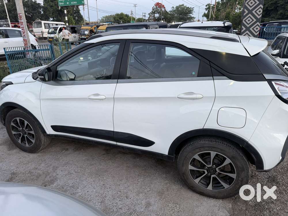 Tata Nexon 1.2 Revotron Xz Plus (s), 2020, Petrol