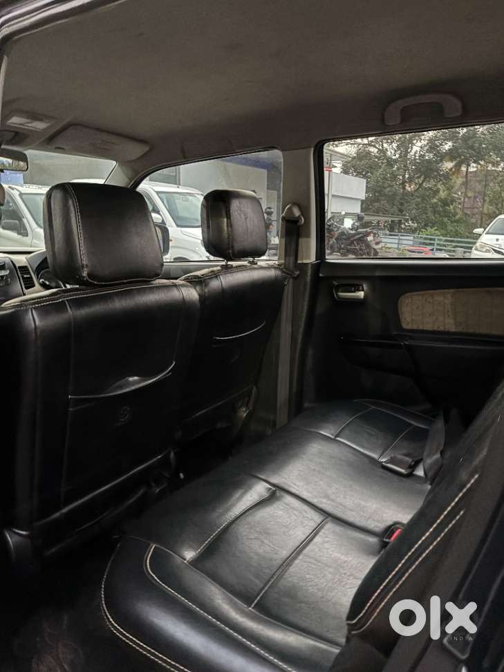 Maruti Suzuki Wagon R Vxi Amt Opt 1.2, 2017, Petrol