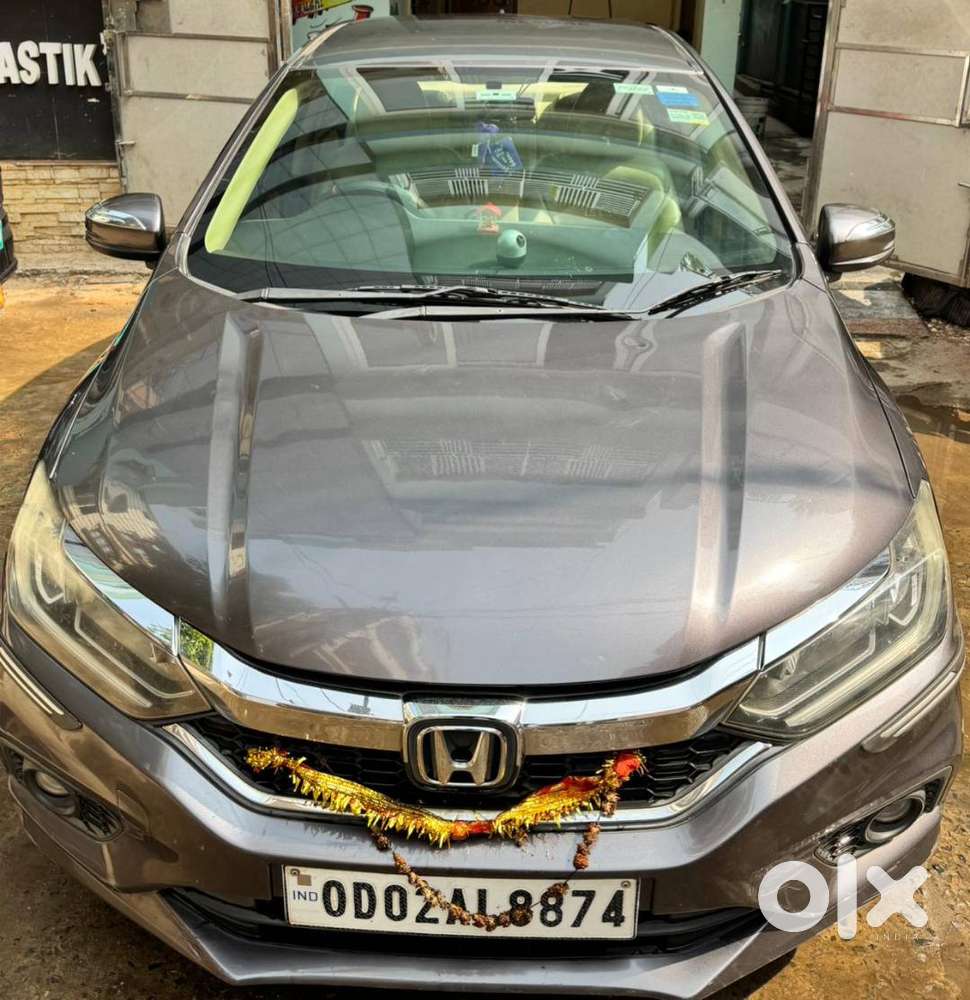 Honda City V Petrol (mt) (2017) Up For Sale. Self Driven & Maintained.