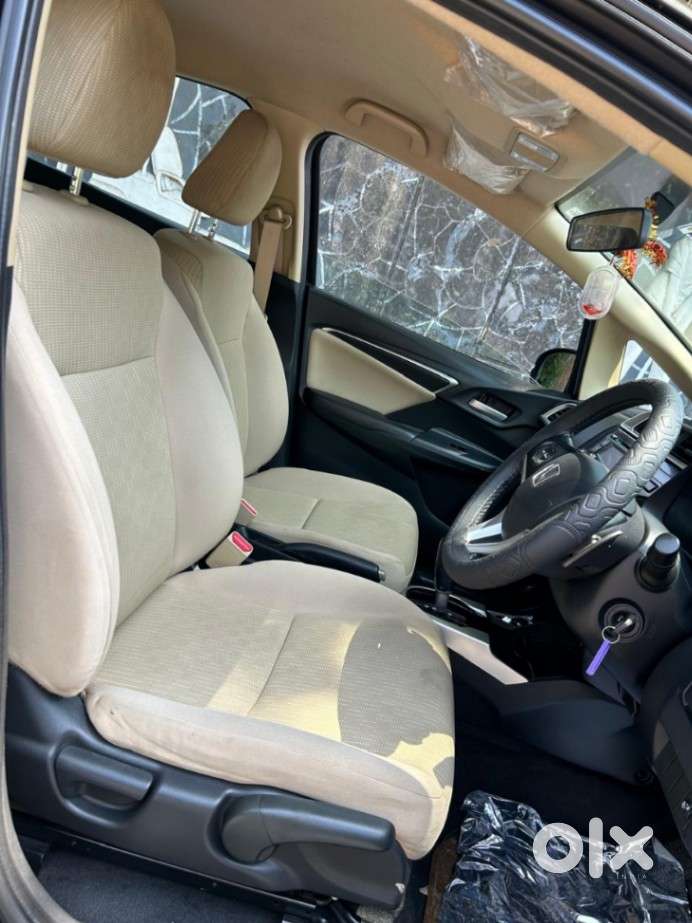 Honda Jazz V Cvt, 2016, Petrol