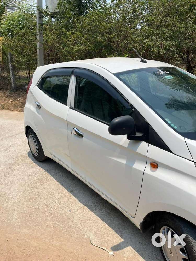 Hyundai Eon Petrol Well Maintained