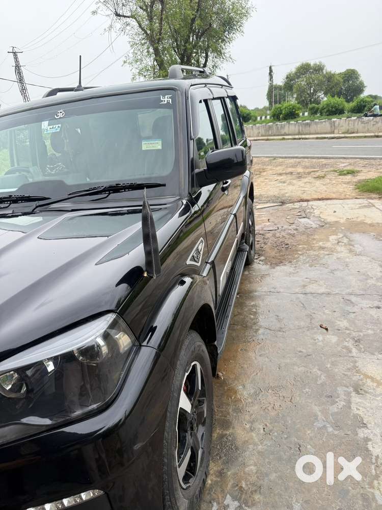Mahindra Scorpio 2023 Diesel Classic