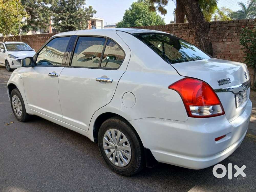 Maruti Suzuki Swift Dzire 1.2 Vxi Bsiv, 2010, Petrol