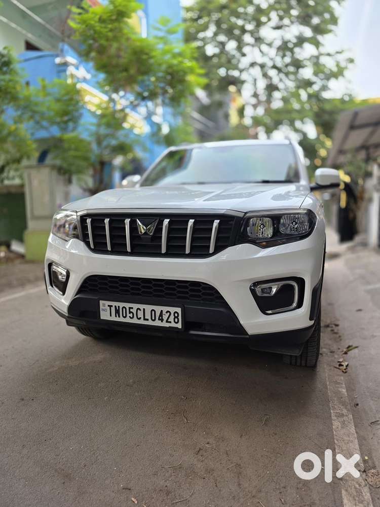 Mahindra Scorpio-n 2023 Model Petrol 7 Str
