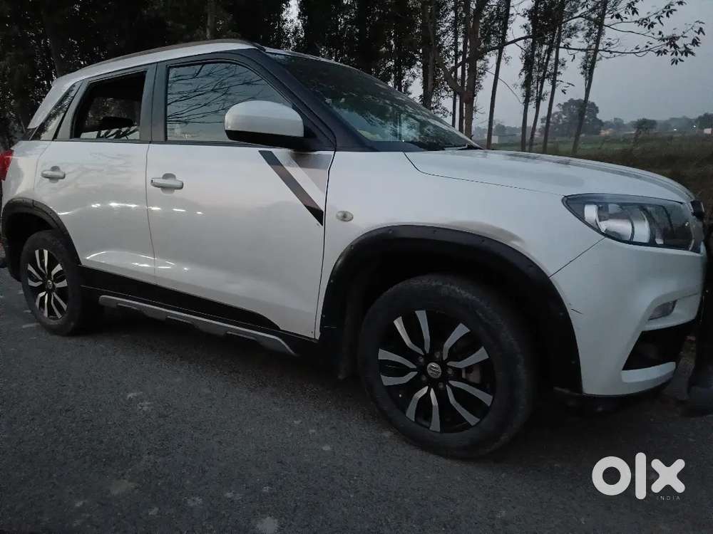 Maruti Suzuki Brezza Vdi 2017 With Alloy Wheels (doctor Used)