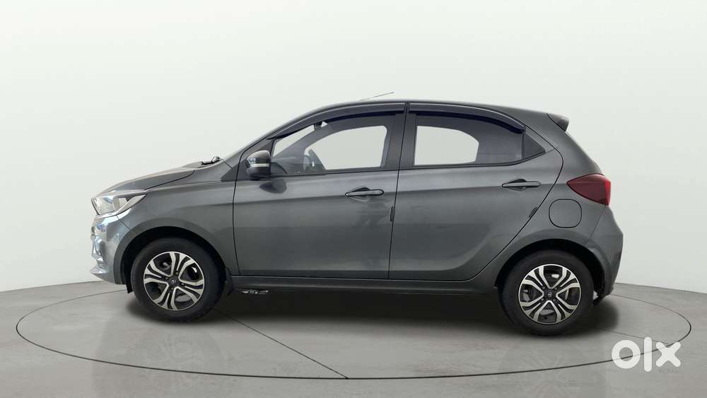 Tata Tiago 1.05 Revotorq Xt, 2024, Petrol