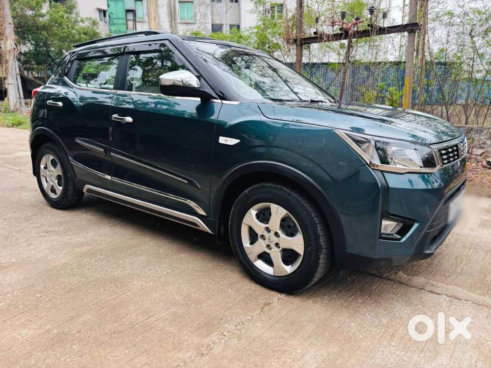 Mahindra Xuv300 W6, 2023, Petrol