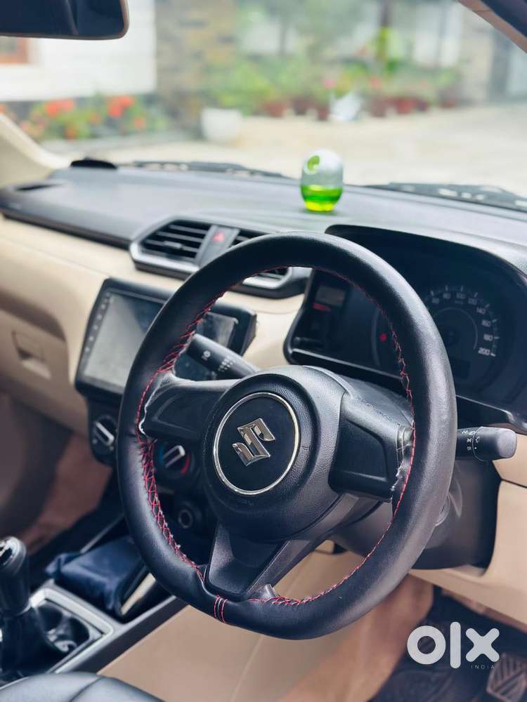 Maruti Suzuki Dzire 1.2 Lxi, 2017, Petrol