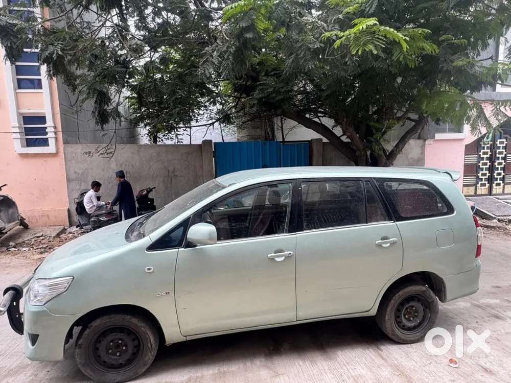 Toyota Innova 2.5 G 2005
