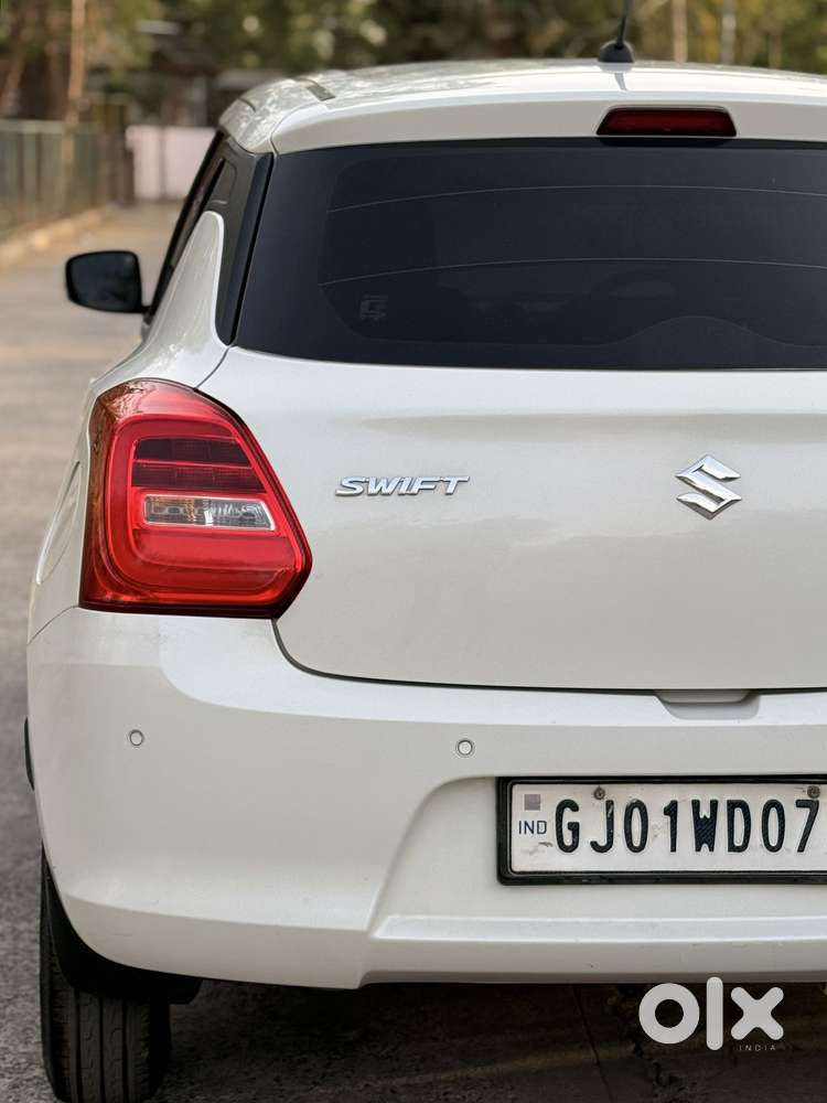 Maruti Suzuki Swift Vxi Optional, 2021, Petrol
