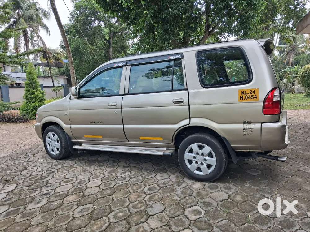 Chevrolet Tavera 2013 Diesel 210000 Km Driven