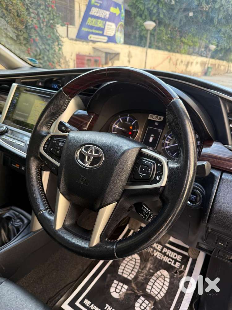 Toyota Innova Crysta Zx 2.4 Diesel 7 Seater, 2018