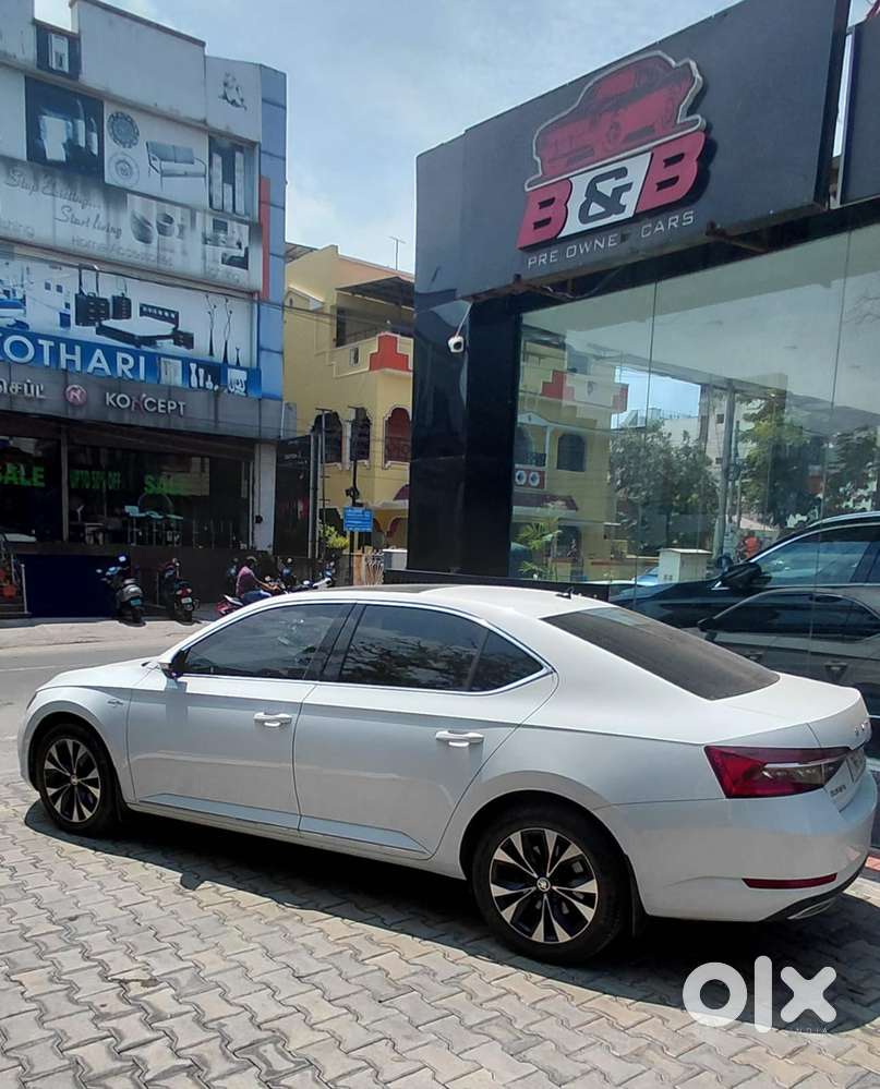 Skoda Superb 2.0 Sportline Tsi At, 2020, Petrol