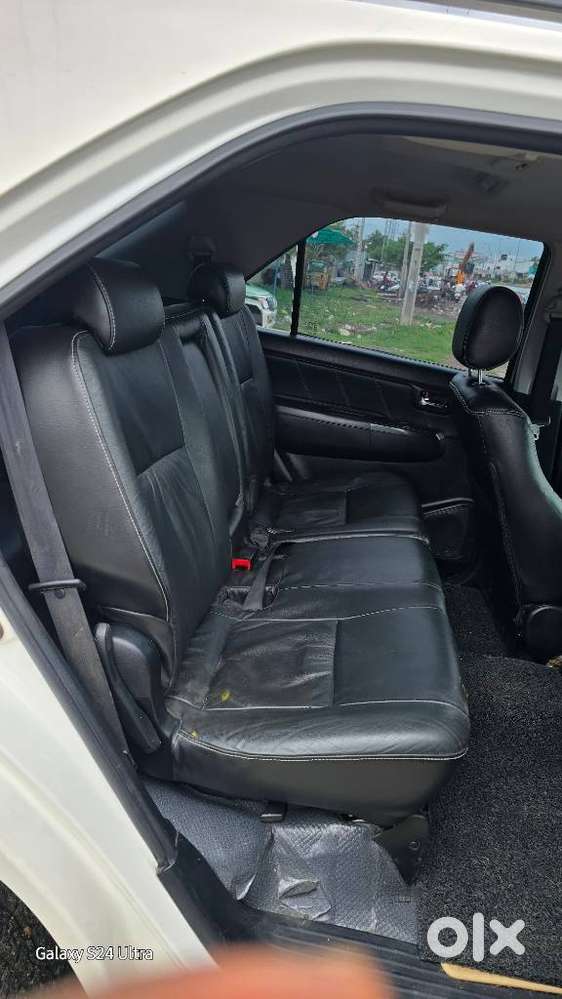 Toyota Fortuner 3.0 4x4 Manual, 2015, Diesel