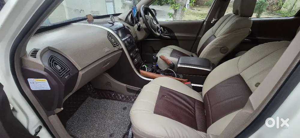 Xuv 500 With Service Record In A1 Condition