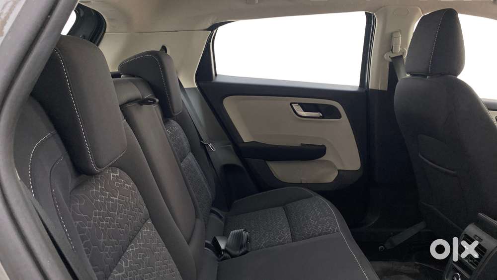 Tata Altroz Xz, 2022, Petrol