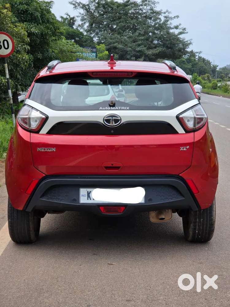 Tata Nexon 1.2 Revotron Xz Plus, 2017, Petrol