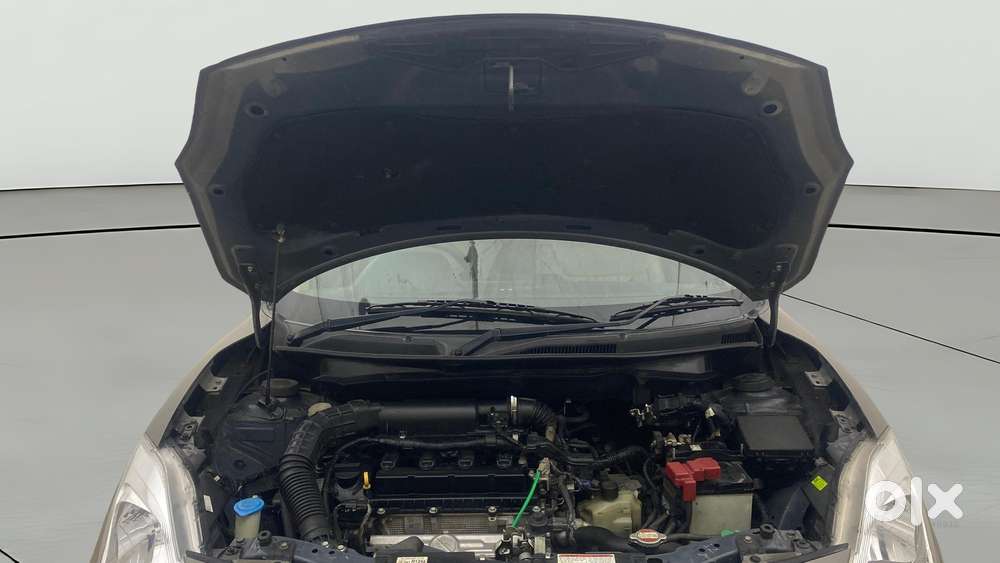 Maruti Suzuki Swift Dzire Amt Zxi, 2021, Petrol
