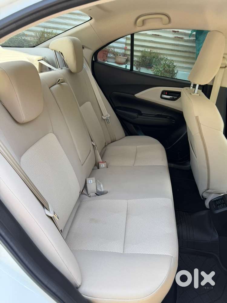 Swift Dzire Automatic  Vxi Ags 2026  5900kms Fancy Number Single Owner