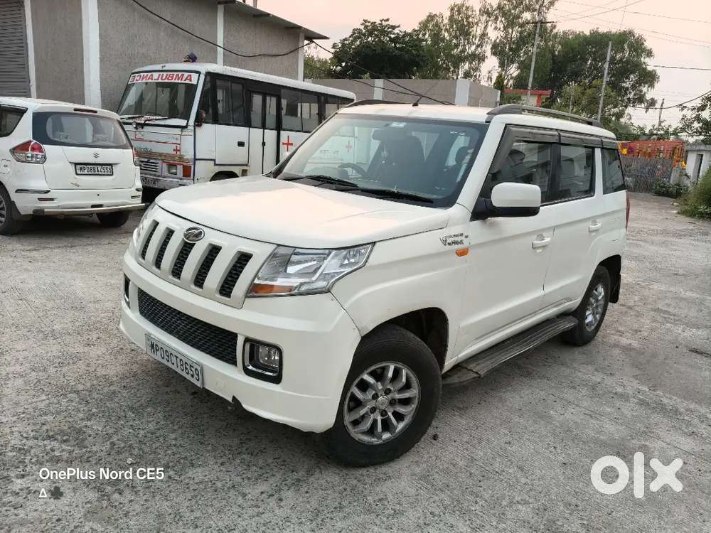 Mahindra Tuv 300 2016 Diesel Well Maintained
