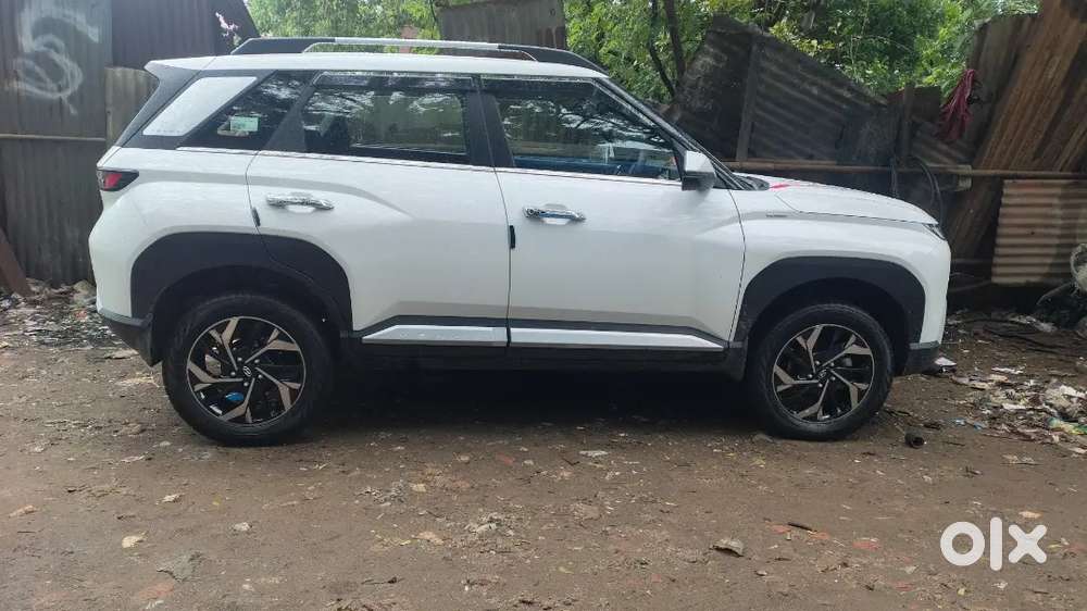 Hyundai Venue 2026 Petrol 3500 Km Driven